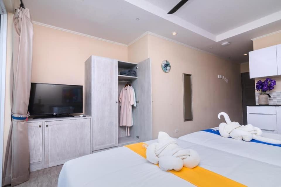 Surf And Sand Resort Хуа Хин Экстерьер фото